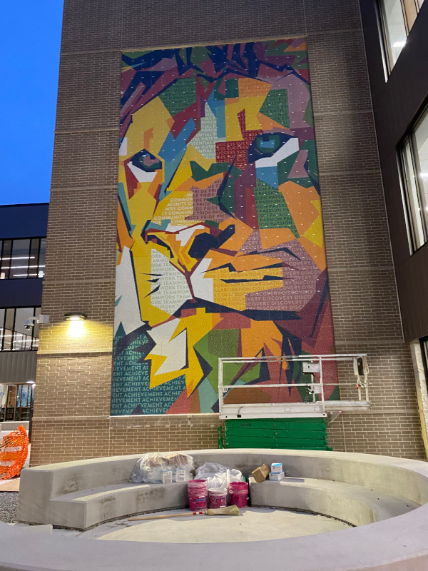 large-lion-mural